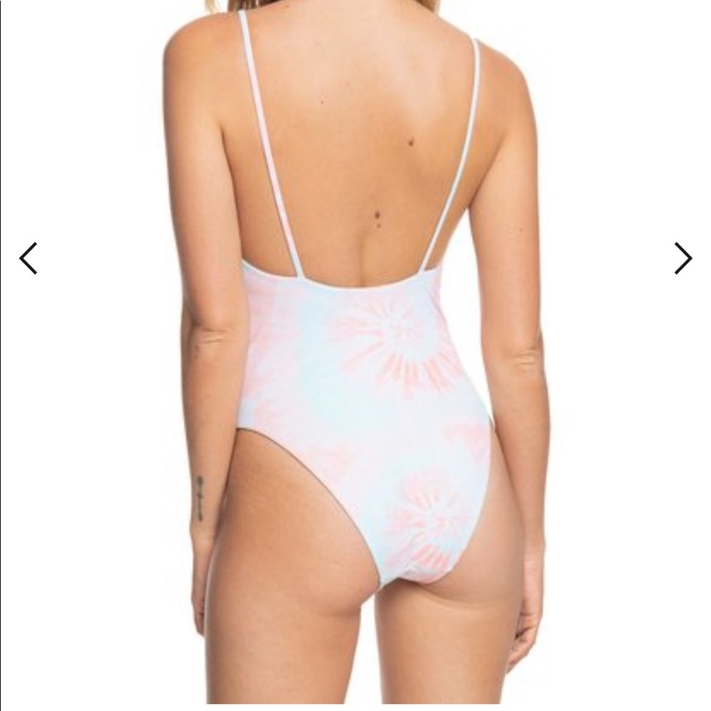 NWT Roxy one piece - Picture 2 of 4